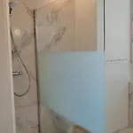 Large 800m From The 90 Square Meters Lejlighed *