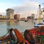 Large 800m From The 90 Square Meters Oostende