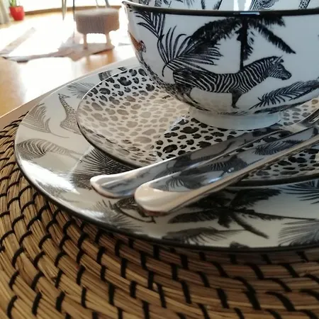 Large 800m From The 90 Square Meters Daire Oostende